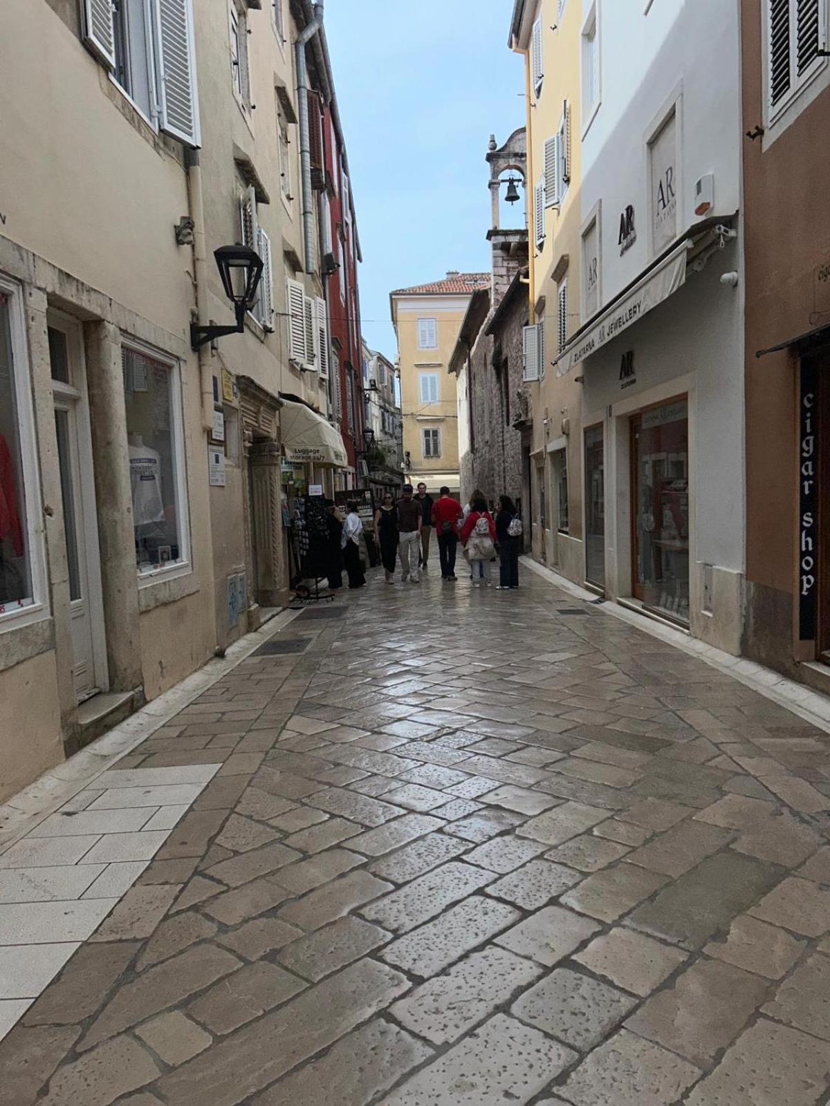 Apartman Evita Zara Esterno foto